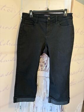 NYDJ Black Capri Jeans